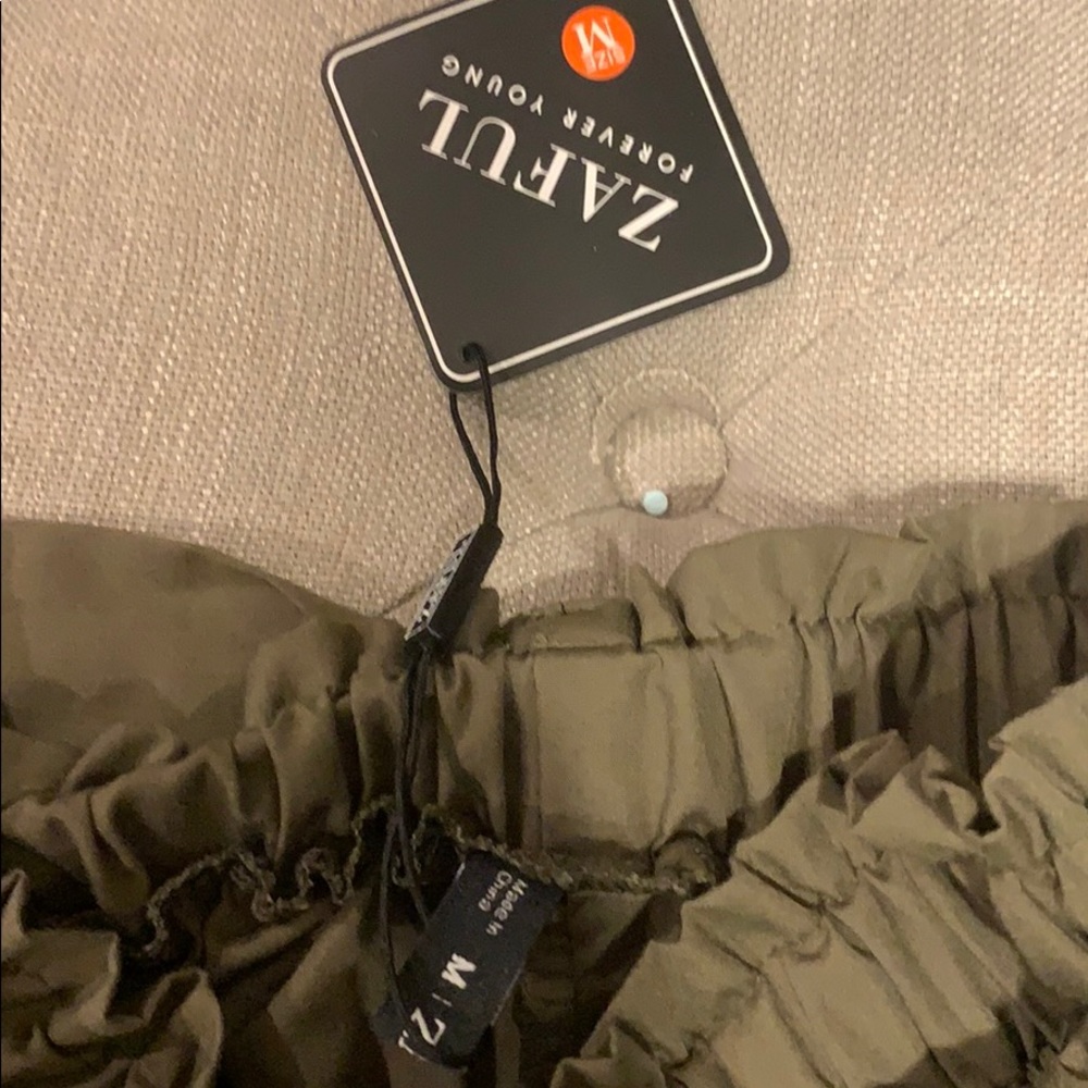 shorts - Picture 2 of 2